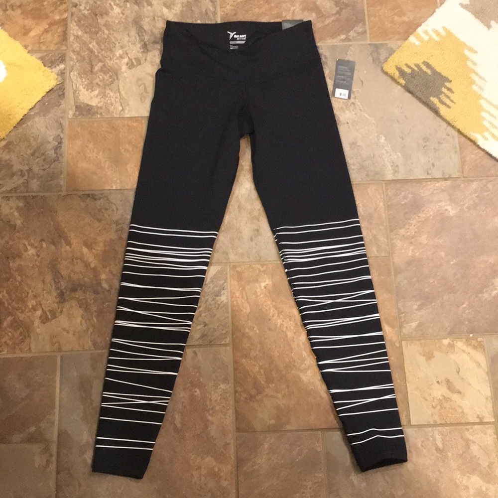 NWT legging small